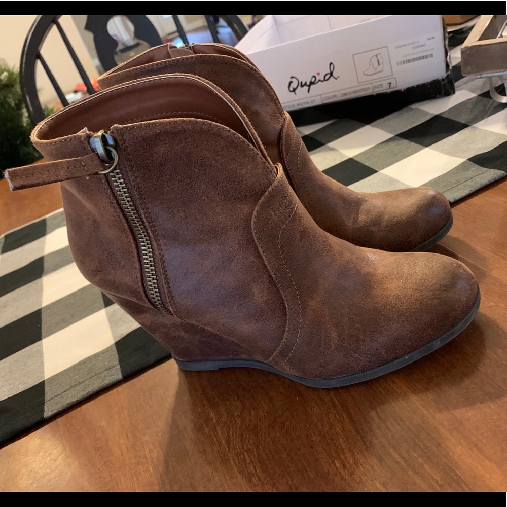Women’s Qupid 7 Booties